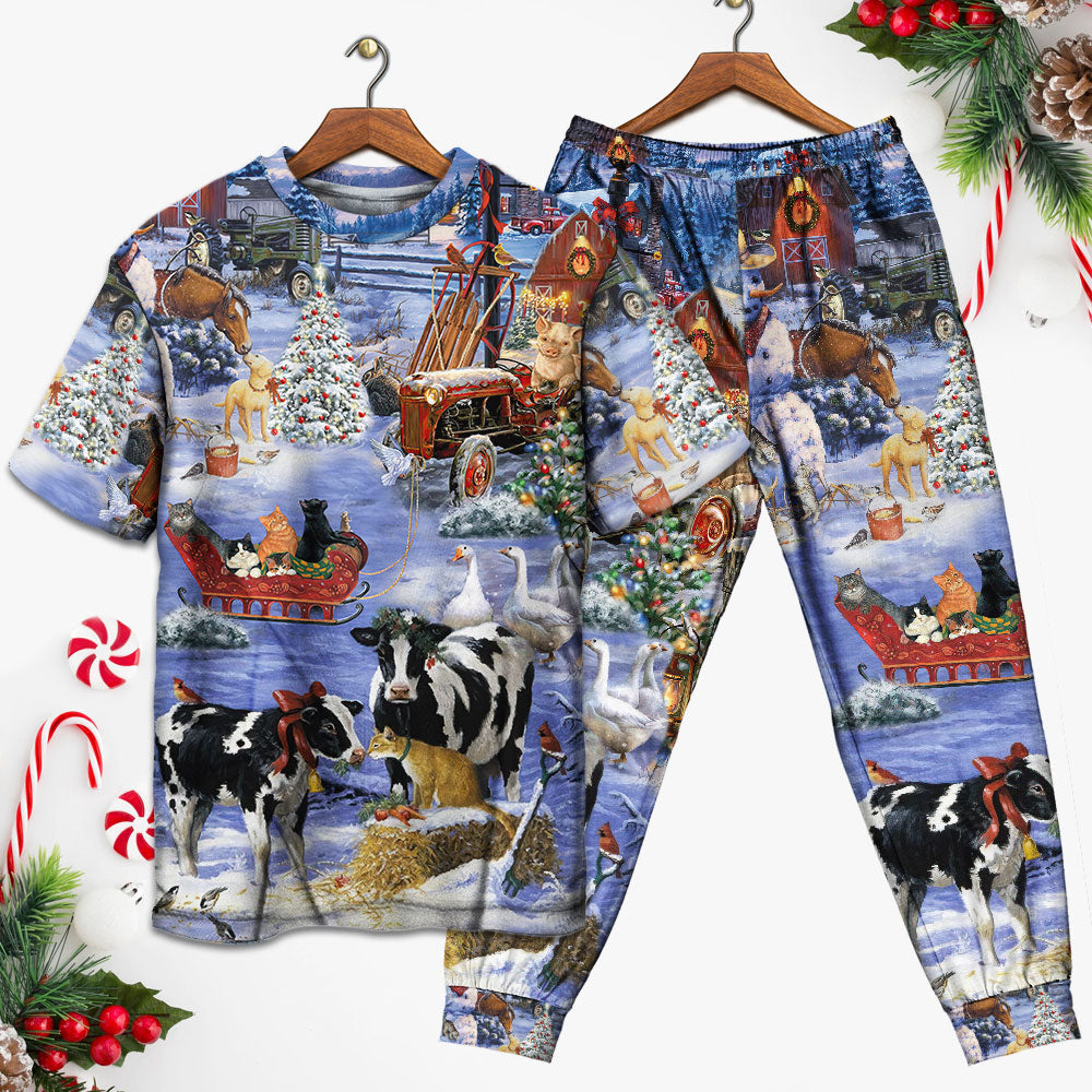 Farmhouse Christmas Love Short Sleeve Pajamas Set For Christmas Sleepwear And Family Lounging