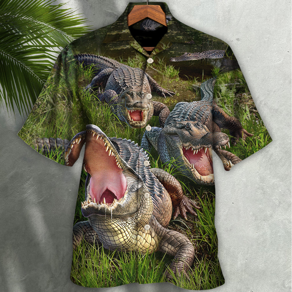 Crocodile Turn Head Hawaiian Shirt Fabric Pattern Detail For Beach Days