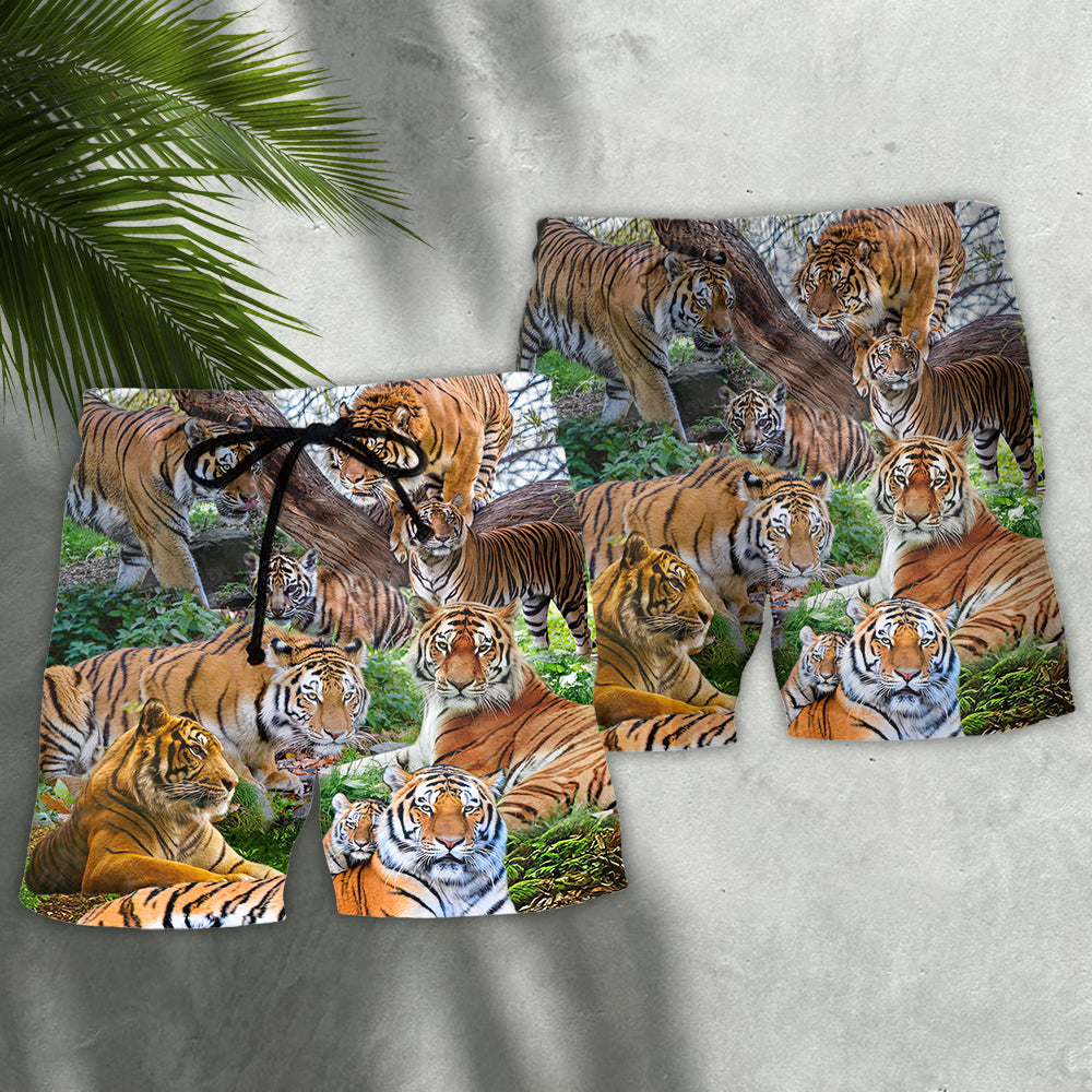 Tiger Faith Beach Shorts Pattern Detail For Vacation Style And Comfortable Daily Use