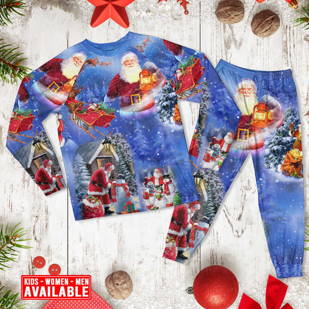 Merry Christmas Santa Holiday Arrival Long Sleeve Pajamas Set For Winter Nights And Thoughtful Gifting
