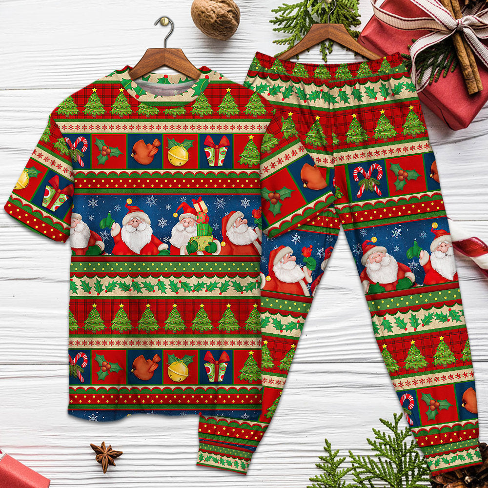 Happy Santa Christmas Short Sleeve Pajamas Set For Winter Nights And Thoughtful Gifting