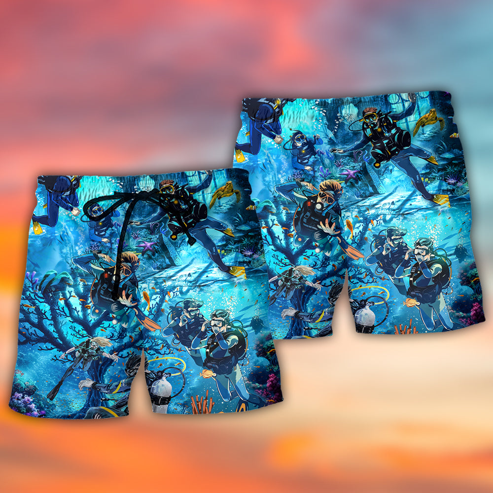 Underwater Diving Ocean Beach Shorts Pattern Detail For Casual Outings And Distinctive Seasonal Style