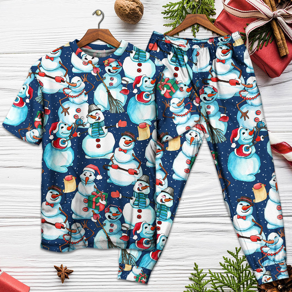 Happy Snowman Christmas Short Sleeve Pajamas Set For Winter Nights And Thoughtful Gifting