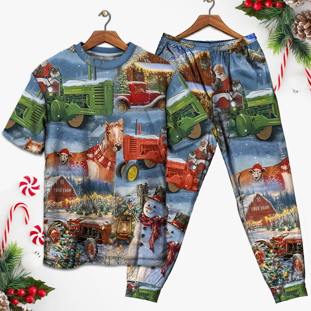 Farmhouse Christmas Happiness Short Sleeve Pajamas Set For Holiday Bedtime And Cozy Home Wear