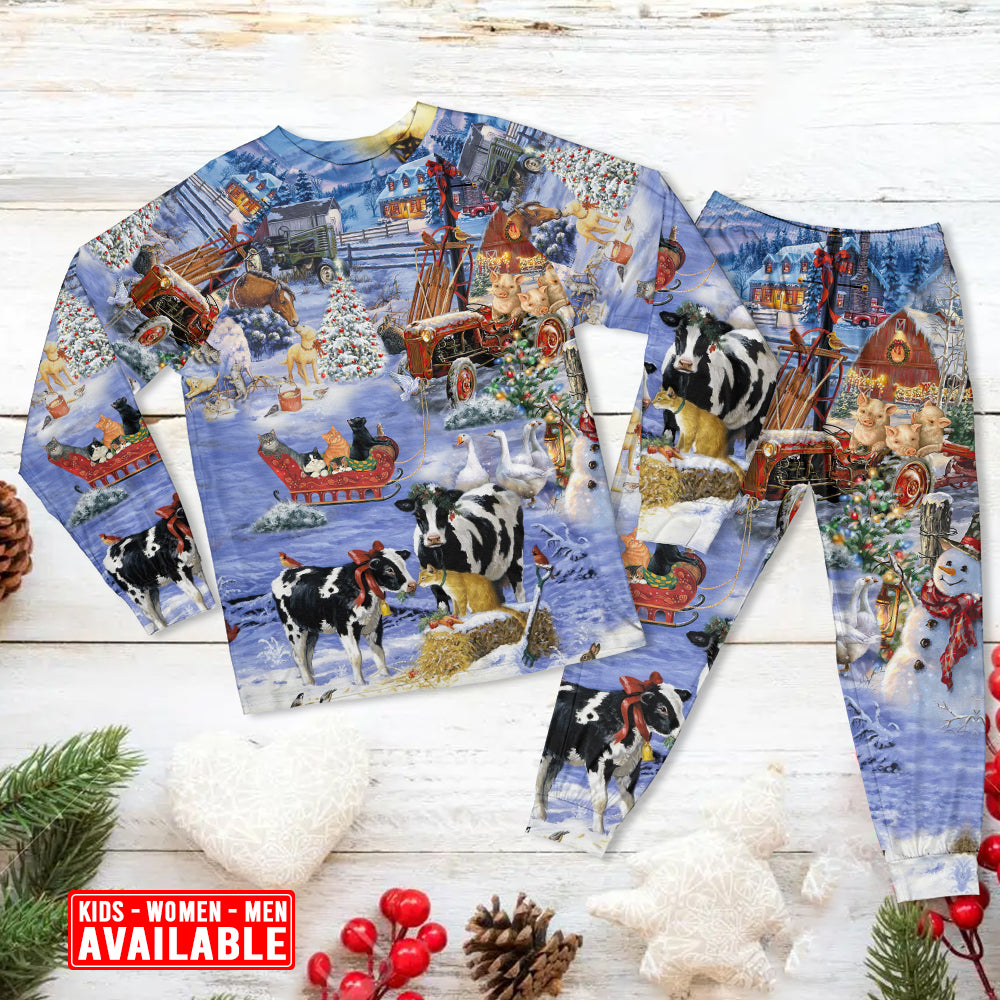 Snowy Farmhouse Christmas Long Sleeve Pajamas Set For Festive Sleepovers And Family Photos