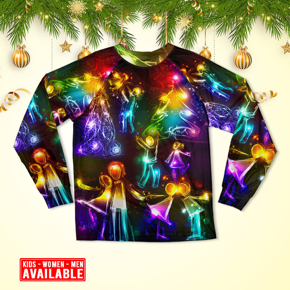 Happy Family Christmas Tree Lights Long Sleeve Pajamas Set For Winter Nights And Thoughtful Gifting