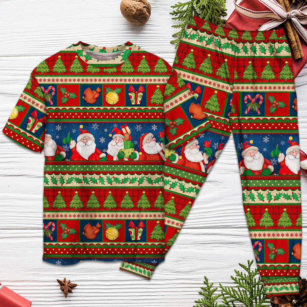 Happy Santa Christmas Short Sleeve Pajamas Set For Winter Nights And Thoughtful Gifting