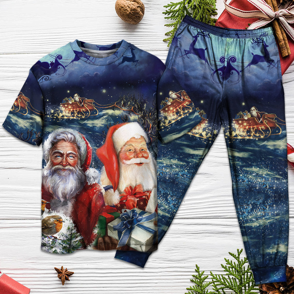 Happy Santa Christmas Short Sleeve Pajamas Set For Holiday Travel And Comfortable Home Wear
