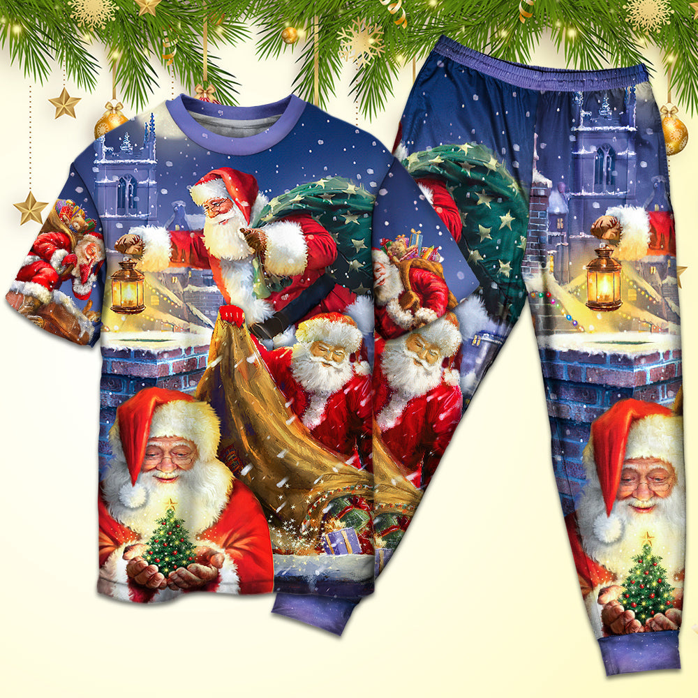 Playful Rooftop Santa Holiday Short Sleeve Pajamas Set For Festive Sleepovers And Family Photos