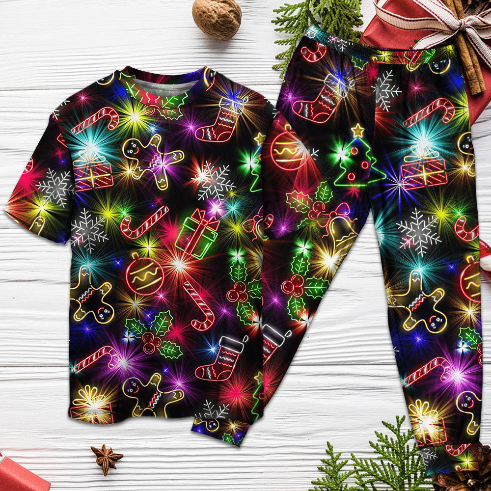 Christmas Tree Gifts Cookies And Gingerbread Short Sleeve Pajamas Set For Winter Nights And Thoughtful Gifting