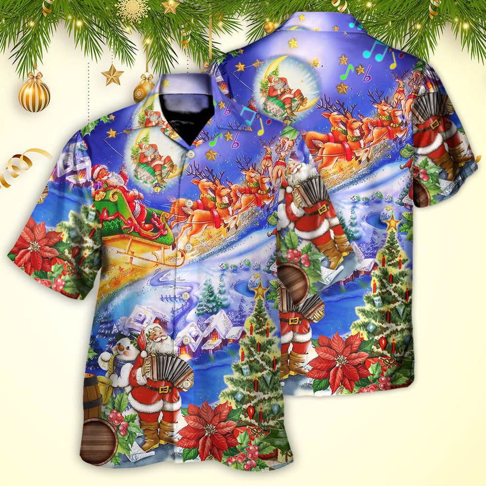 Christmas Hawaiian Shirt With Detailed Graphic For Tropical Holiday Resort Parties And Everyday Style