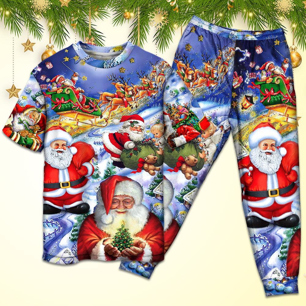 Playful Santa Christmas Celebration Short Sleeve Pajamas Set For Christmas Mornings And Relaxed Lounging