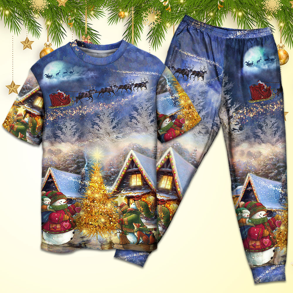 Santa Reindeer Snowman Family Holiday Short Sleeve Pajamas Set For Winter Nights And Thoughtful Gifting