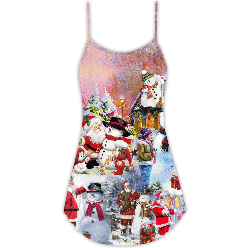 Santa And Snowman Snow Village V-Neck Sleeveless Cami Dress For Festive Events And Casual Summer Styling