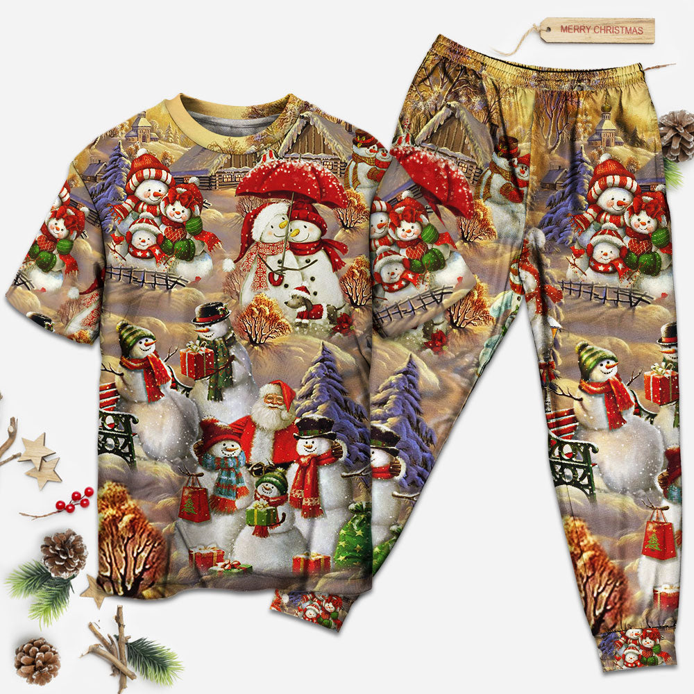 Snowman Couple Christmas Short Sleeve Pajamas Set For Holiday Bedtime And Cozy Home Wear