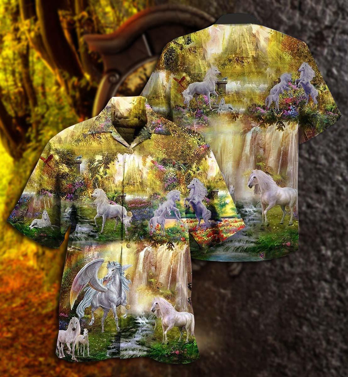 Horse Paradise Hawaiian Shirt Artwork Detail For Resort Trips And Outdoor Activities