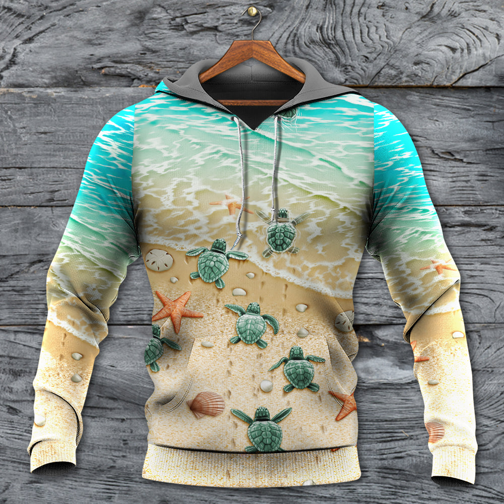 Turtle Love Ocean Hoodie For Sea Enthusiasts Vacation Style And Comfortable Layering
