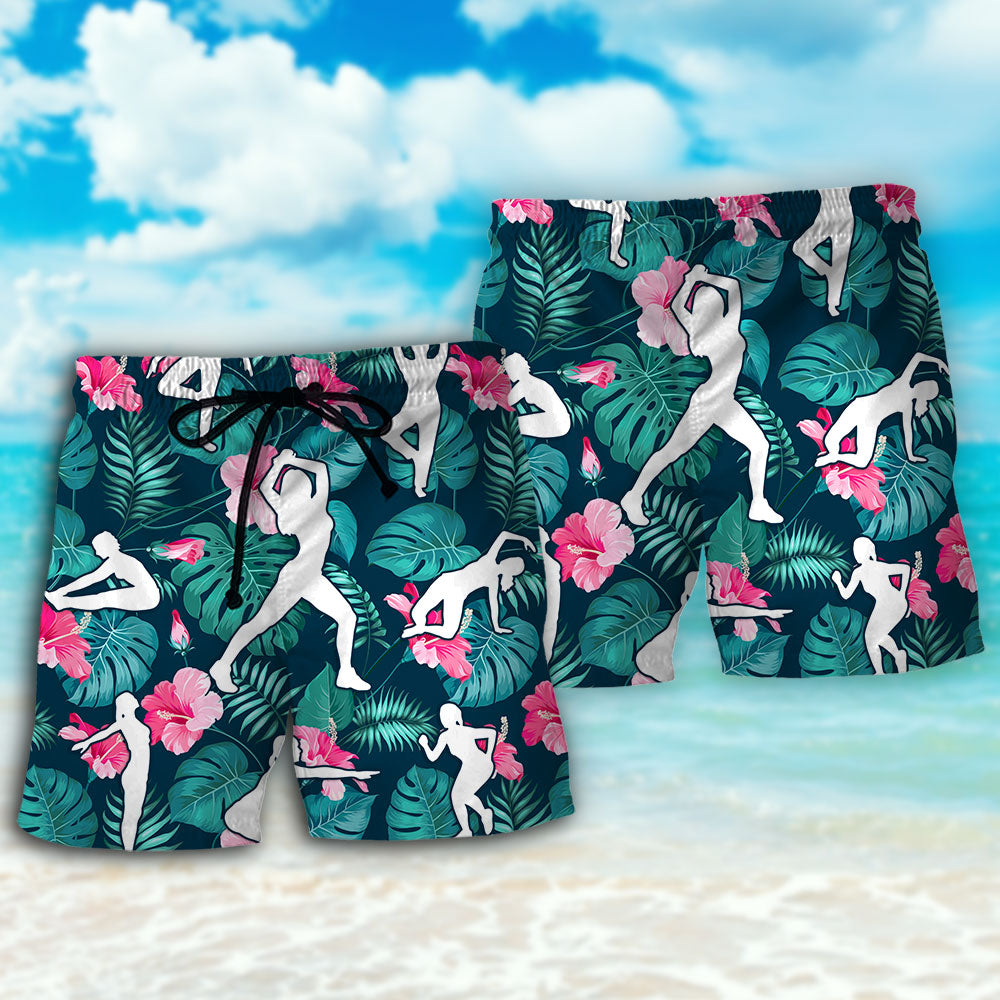 Tropical Floral Aerobics Beach Shorts Pattern Detail For Coastal Travel And Lightweight Summer Style