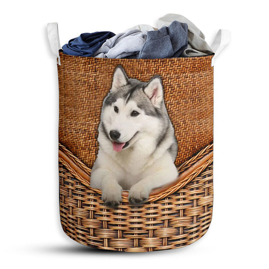 Small Size Alaskan Malamute Dog Rattan Texture Laundry Basket For Bathroom Bedroom Storage
