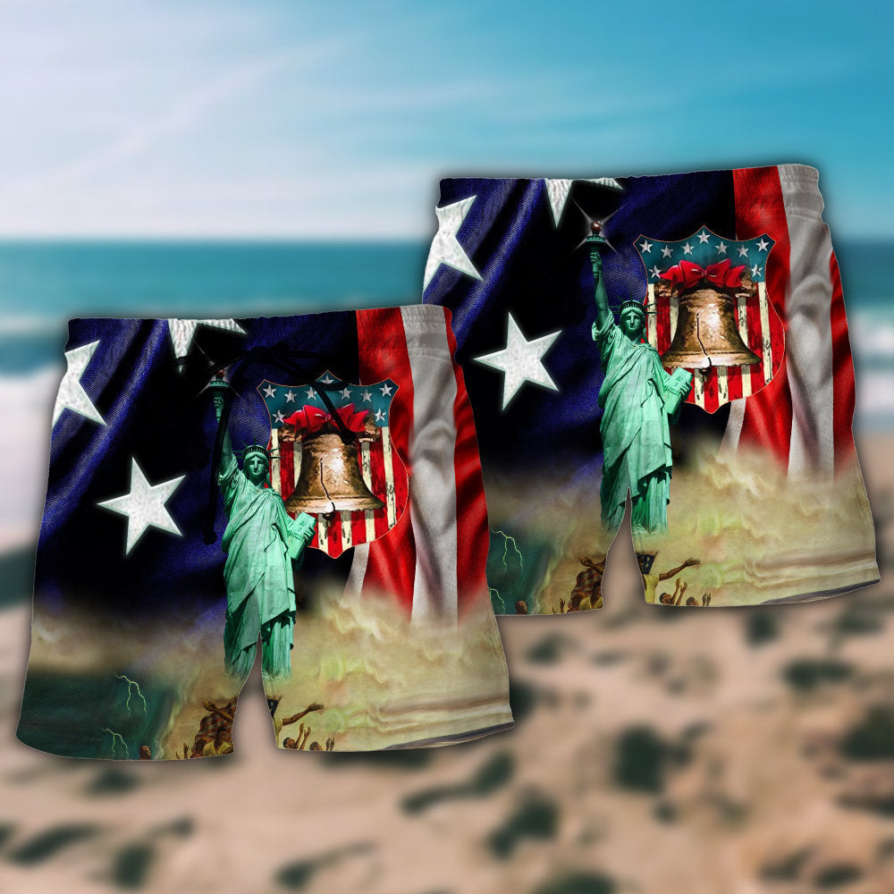 Patriotic America Beach Shorts Pattern Detail For Weekend Travel And Distinctive Seasonal Style
