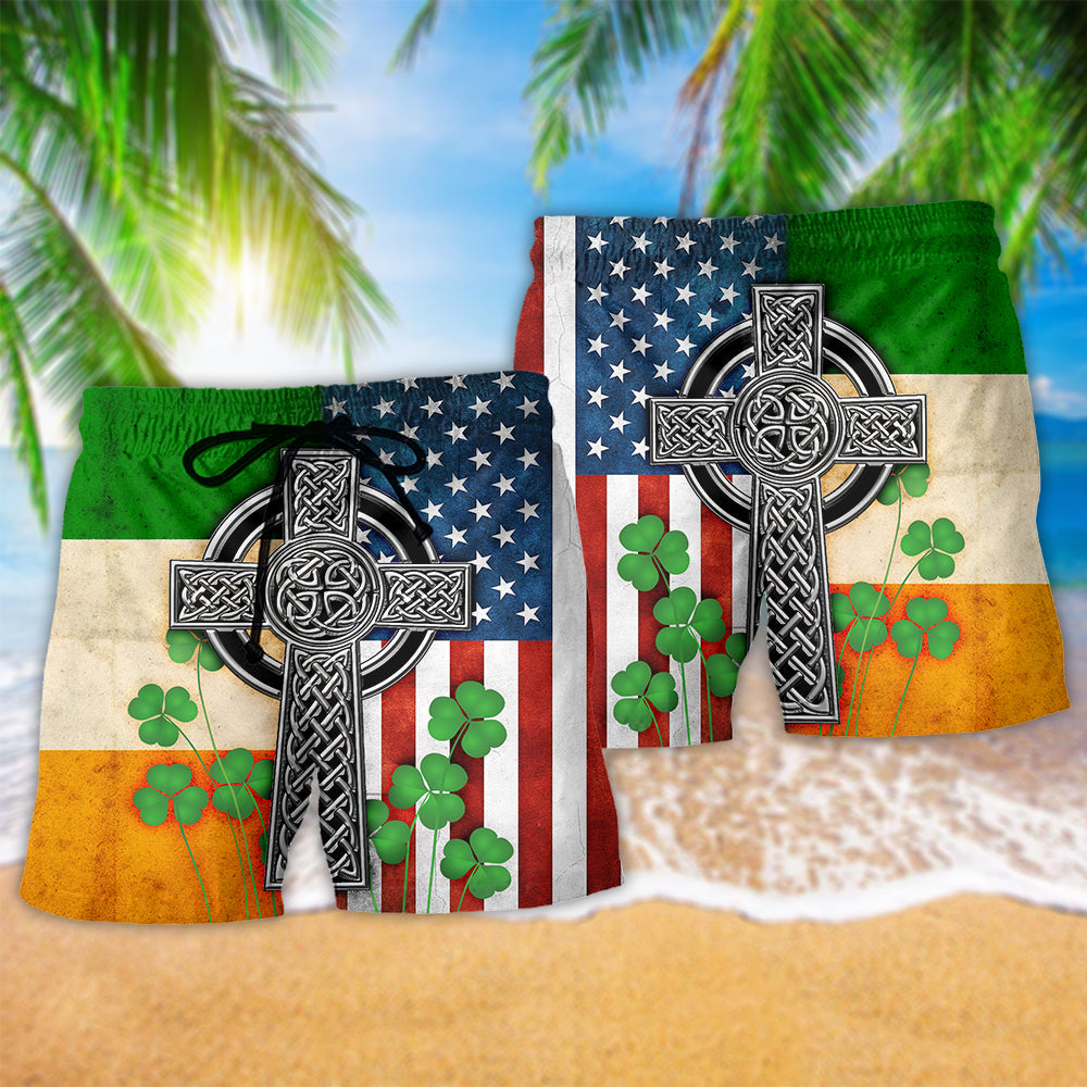 American Flag Celtic Cross Irish Saint Patrick's Beach Shorts For Independence Day Vacation Wear