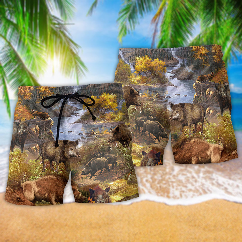 Wild Boar Hunter Beach Shorts Pattern Detail For Coastal Leisure And Travel Ready Comfort