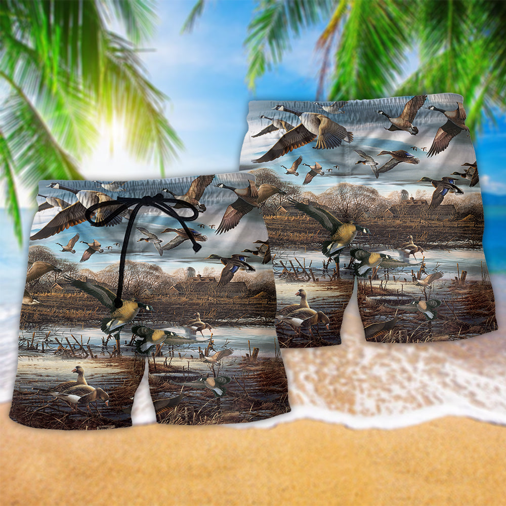Animals Love Canada Geese Hawaiian Print Beach Shorts For Poolside Relaxation And Everyday Comfort