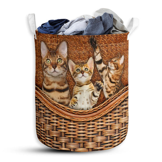 Small Size Bengal Cat Rattan Texture Basic Laundry Basket For Bathroom Bedroom Storage