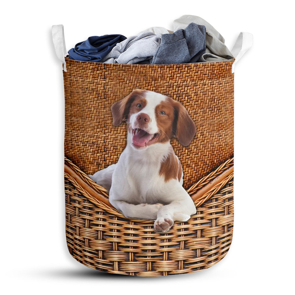 Small Size Dog Brittany Spaniel Dog Rattan Texture Laundry Basket For Bathroom Bedroom Storage
