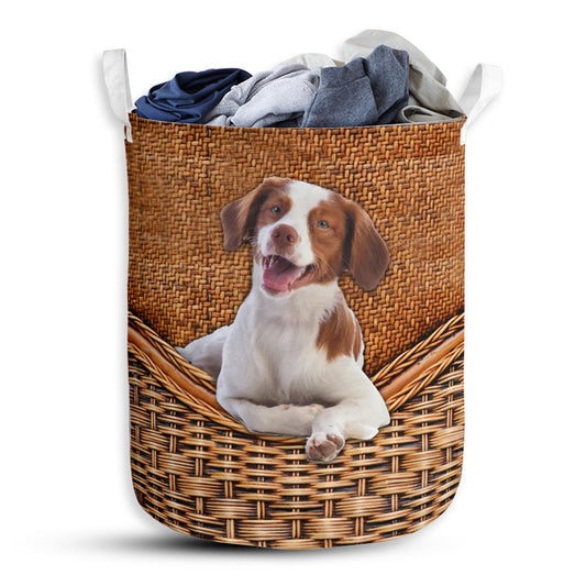 Small Size Dog Brittany Spaniel Dog Rattan Texture Laundry Basket For Bathroom Bedroom Storage
