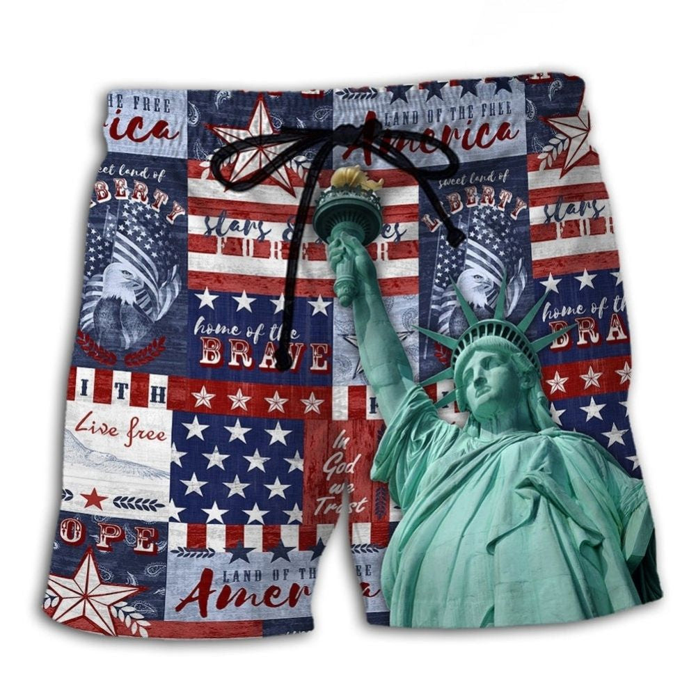 Live Free American Spirit Beach Shorts Pattern View For Coastal Holidays And Casual Activities