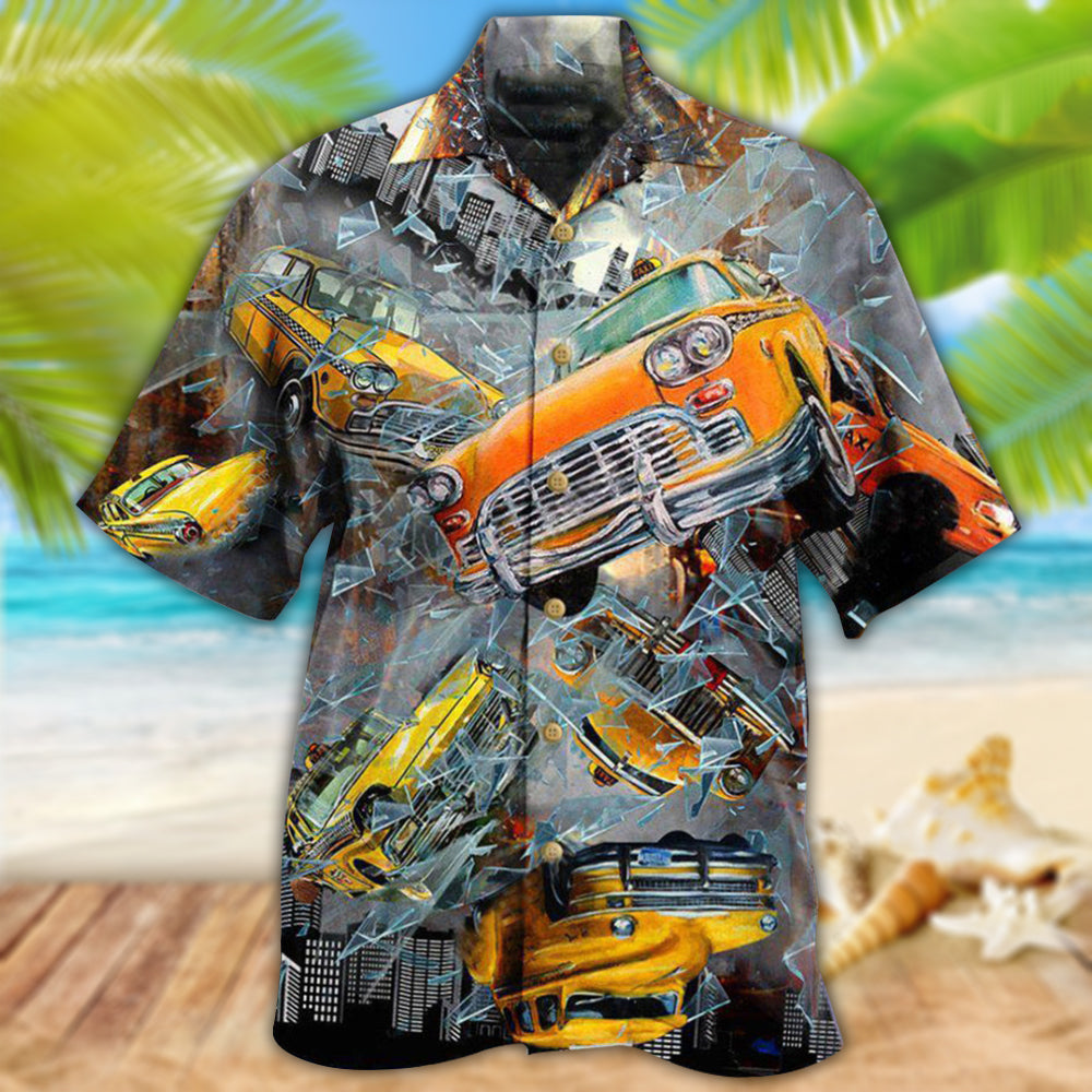 Classic Car Hawaiian Shirt With Detailed Graphic For Resort Travel Summer Outings And Casual Gatherings