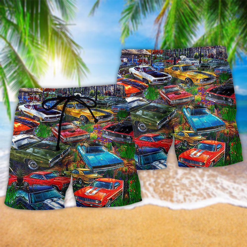 Car Garden Beach Shorts Pattern Detail For Coastal Leisure And Flexible Everyday Wear