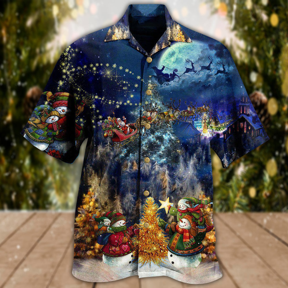 Christmas Family In Love Hawaiian Shirt For Tropical Holidays Resort Trips And Everyday Summer Style