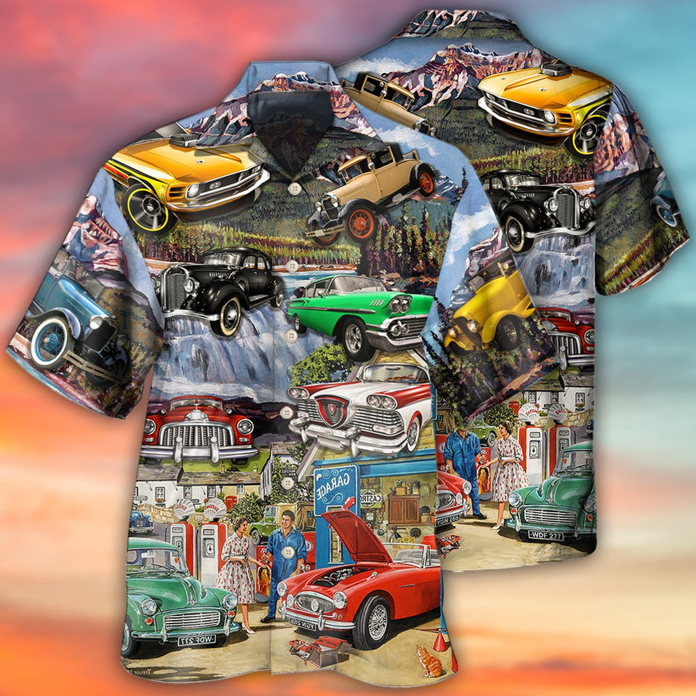 Vintage Classic Car Hawaiian Shirt With Detailed Graphic For Vacation Getaways Resort Wear And Casual Celebrations