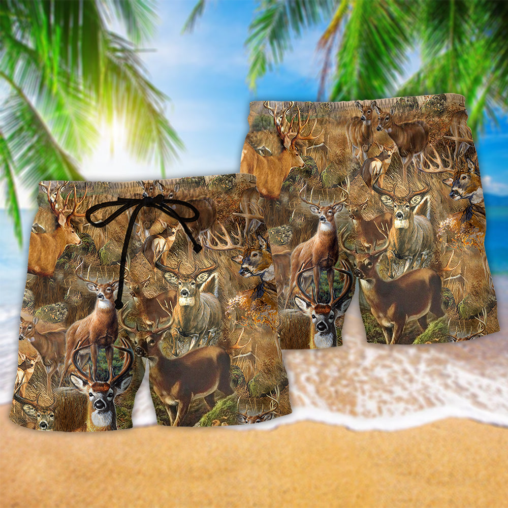 Dry Forest Deer Beach Shorts Pattern Detail For Weekend Travel And Comfortable Daily Wear