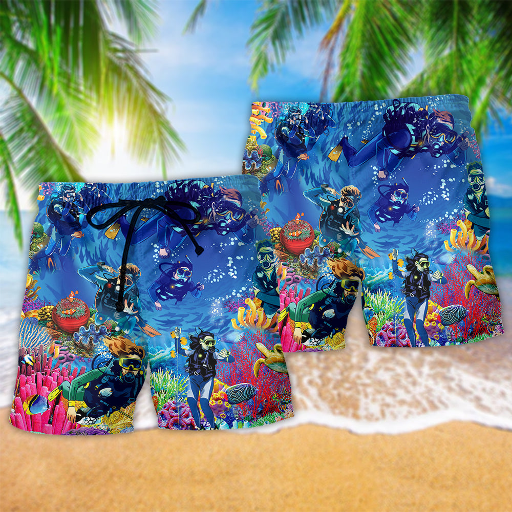 Diving Ocean Dark Beach Shorts Pattern Detail For Island Trips And Laid Back Daily Wear