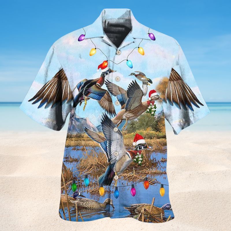 Duck Christmas Light Hawaiian Shirt For Resort Trips, Coastal Parties, And Warm Weather Style
