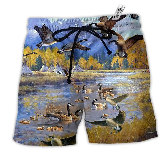 Duck Fly Wild Life Hawaiian Print Beach Shorts For Animal Lover Vacation Wear