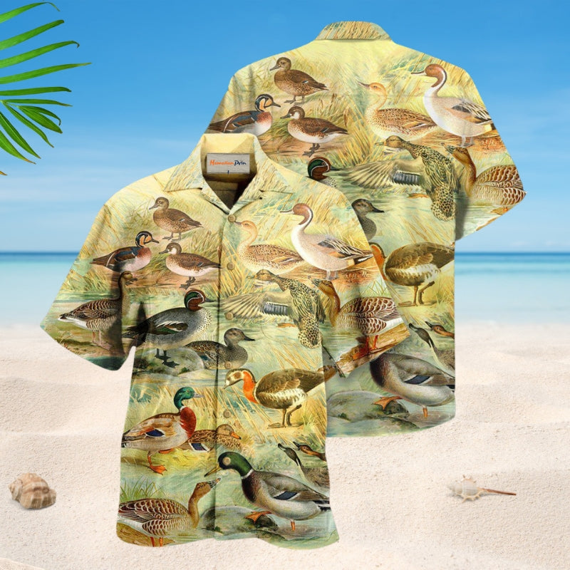 Vintage Duck Hawaiian Shirt For Summer Vacation, Beach Travel, And Casual Wear