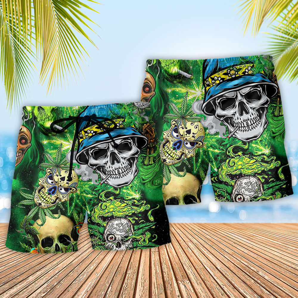 Skull Smile Green Beach Shorts Pattern Detail For Island Trips And Comfortable Daily Wear