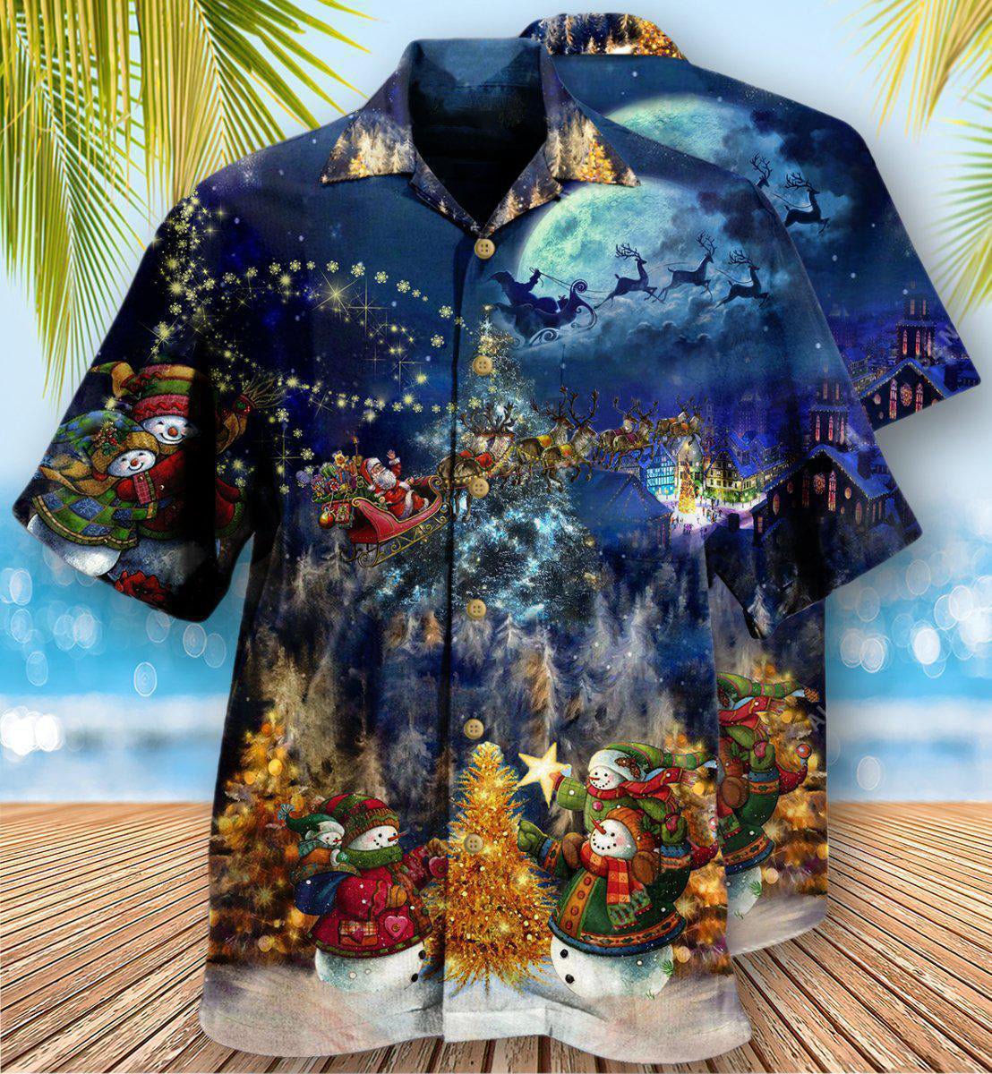 Christmas Family In Love Hawaiian Shirt For Tropical Holidays Resort Trips And Everyday Summer Style