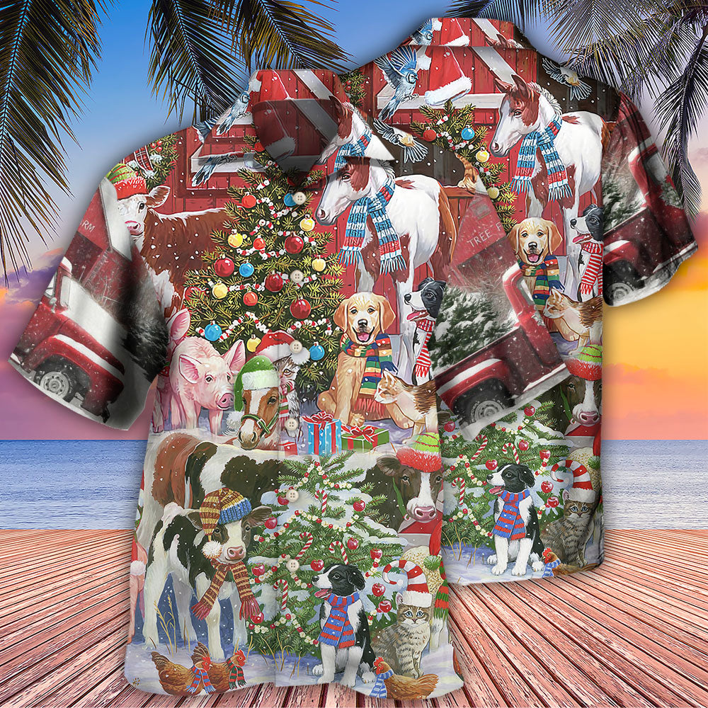 Christmas Farm Life And Wildlife Hawaiian Shirt With Detailed Graphic For Resort Getaways Summer Adventures And Casual