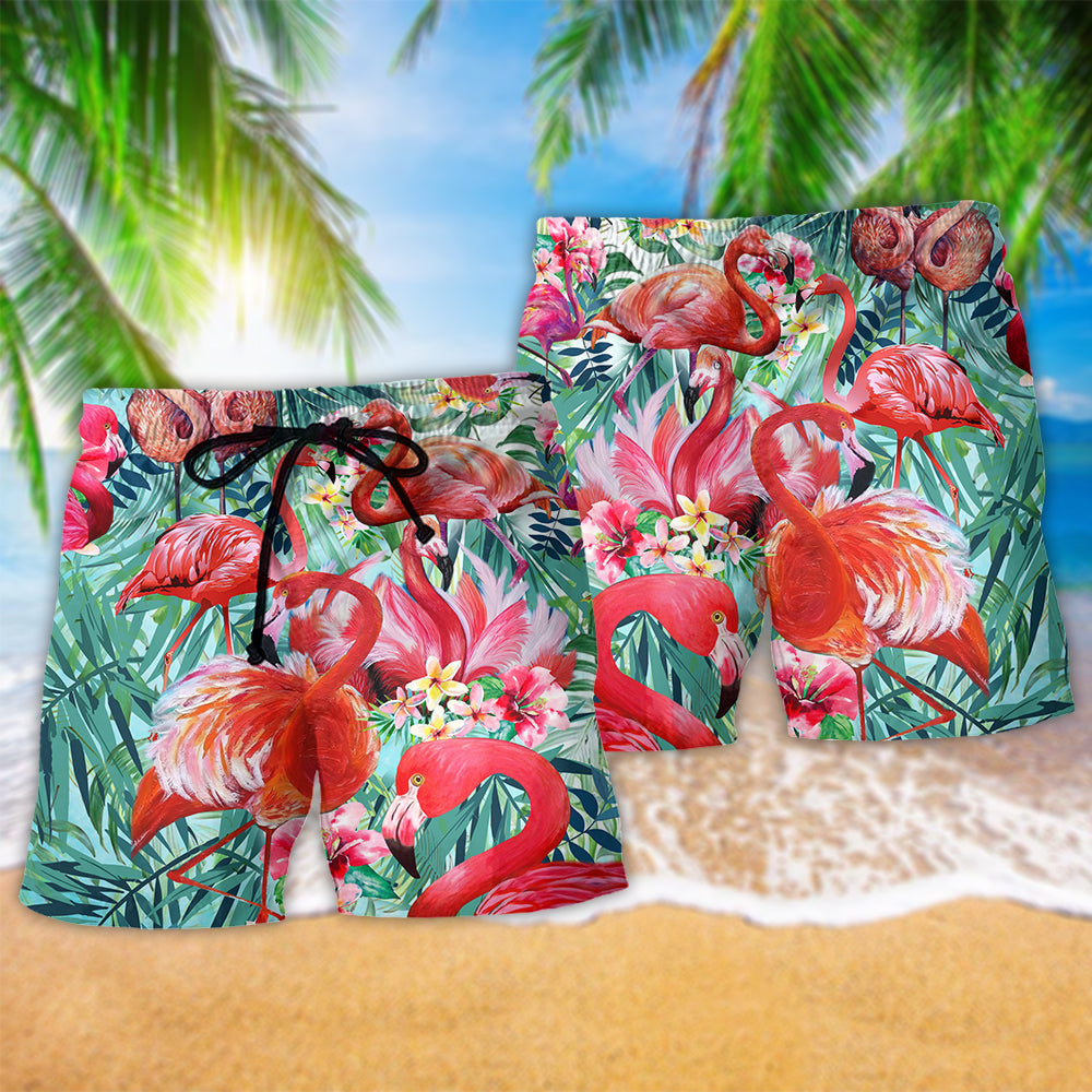 Pink Flamingo Color Beach Shorts Pattern Detail For Outdoor Activities And Vacation Ready Style