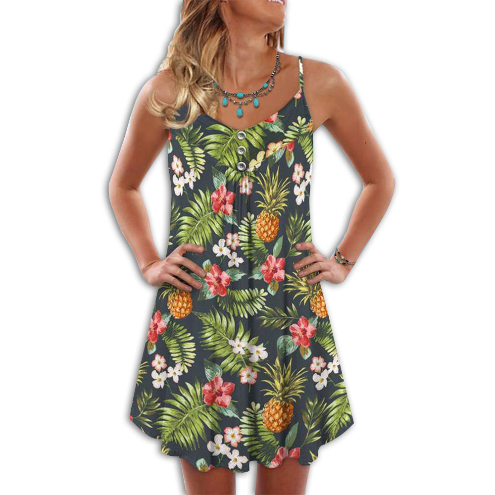 Fruit Pineapple Tropical Made Me Beautiful V-Neck Sleeveless Cami Dress For Beach Festivals And Comfortable Summer Outfits