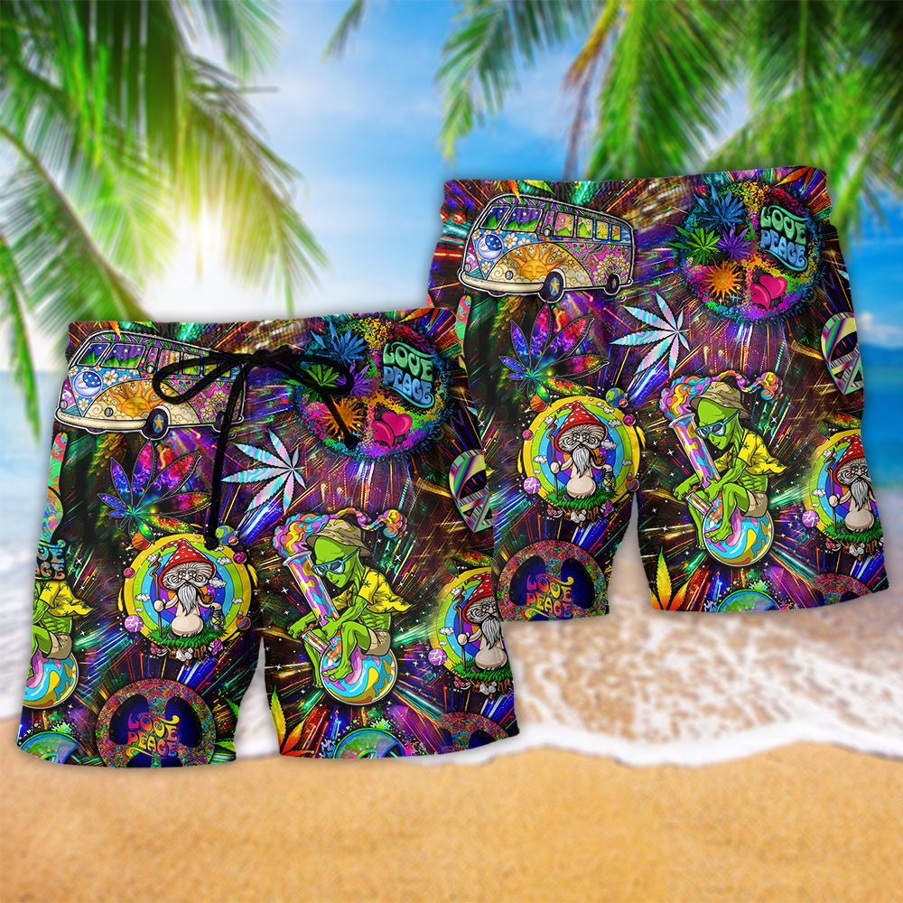 Bohemian Alien Peace Color Beach Shorts Pattern Detail For Vacation Style And Travel Ready Comfort