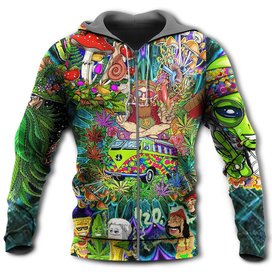 Hippie Colorful Mushroom Alien Bus Hoodie For Colorful Streetwear Festivals And Comfortable Daily Wear