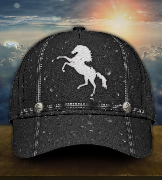 Horse Drops Water Nature Classic Cap For Holiday Adventures Parties And Comfortable Styling