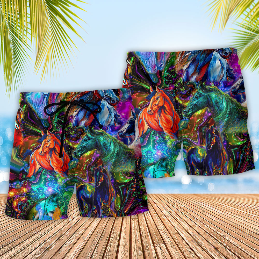 Colorful Horse Beach Shorts Pattern Detail For Coastal Leisure And Comfortable Resort Style
