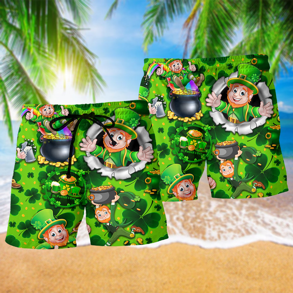 Irish Beach Shorts Pattern Detail For Casual Outings And Bright Seasonal Outfits